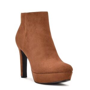 NWOB Nine West Glowup Platform Dress Booties Size 9
